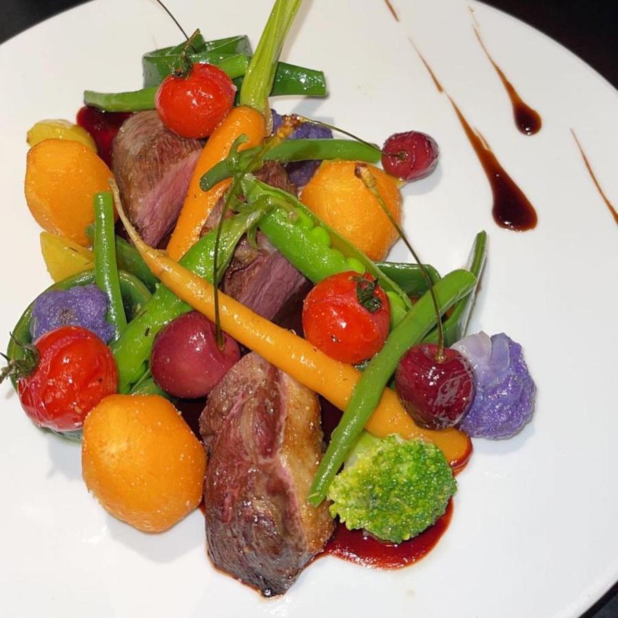 Hotel-Restaurant Le Lion D'Or ポラントリュイ エクステリア 写真